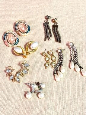 Vintage earring lot 7 pairs